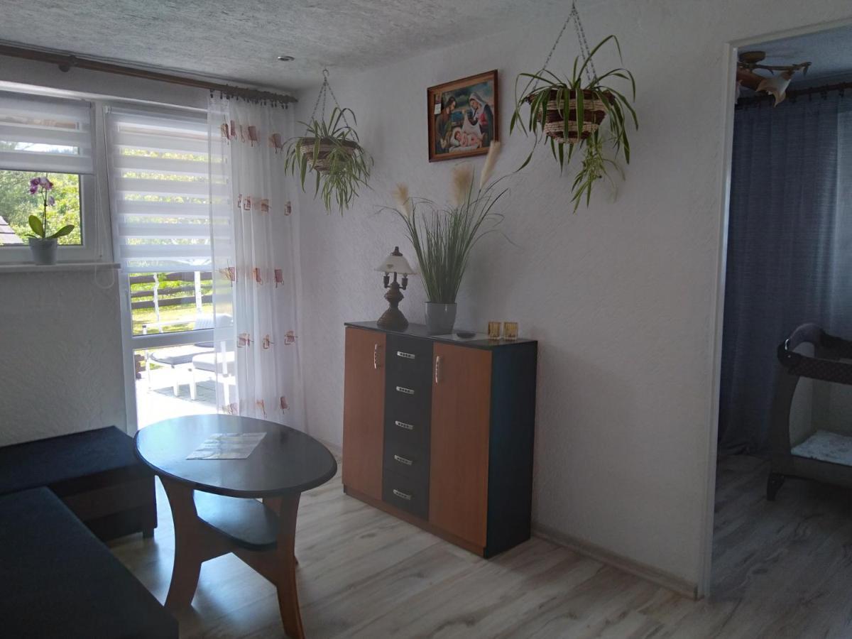 Domek Na Prerii Villa Ustrzyki Dolne Exteriör bild