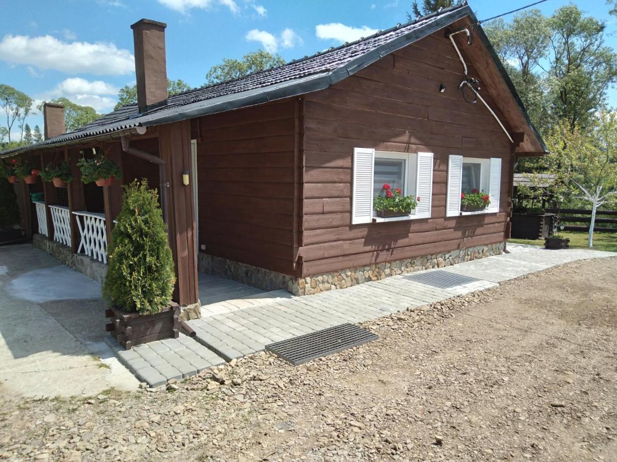 Domek Na Prerii Villa Ustrzyki Dolne Exteriör bild
