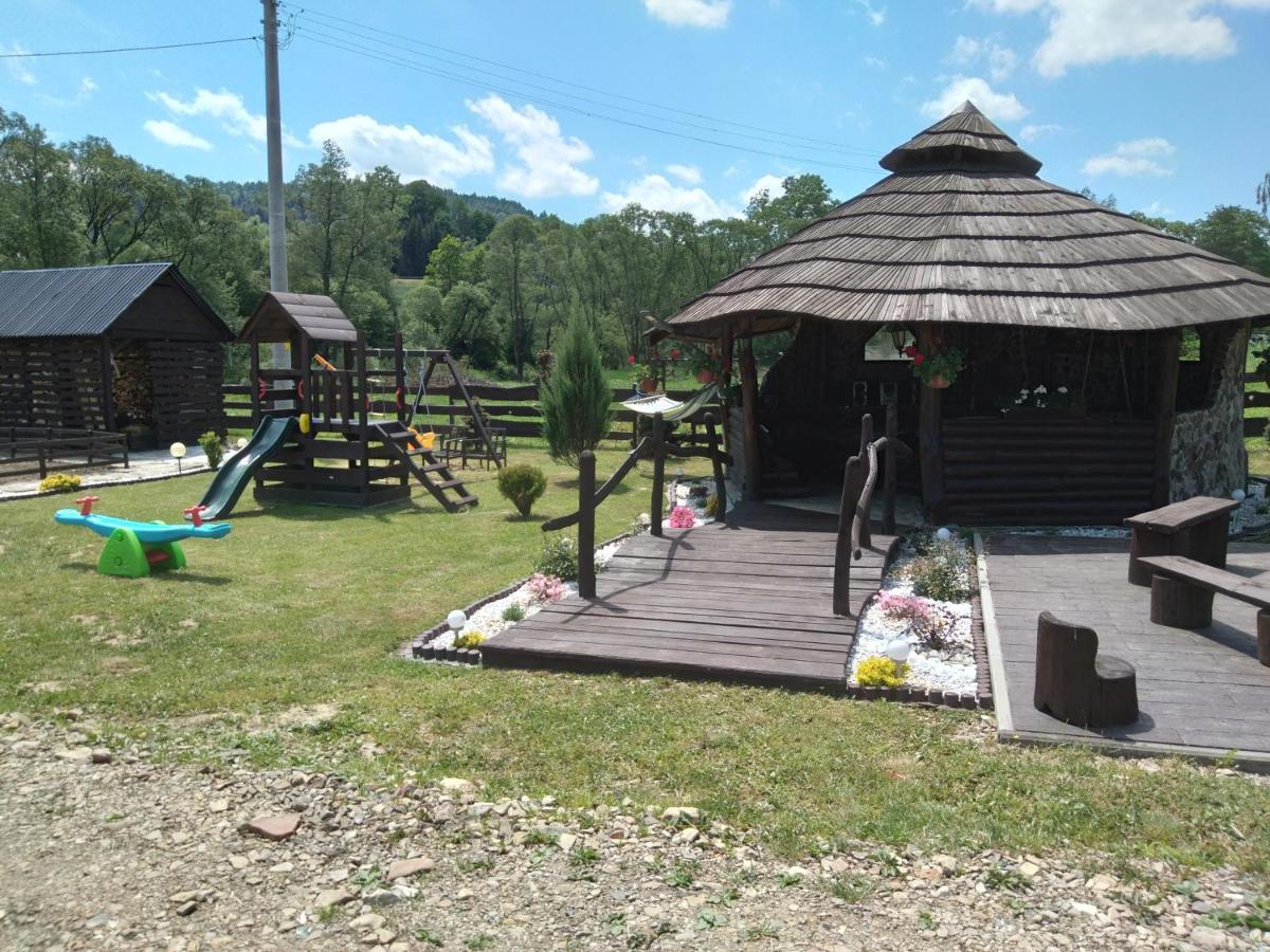 Domek Na Prerii Villa Ustrzyki Dolne Exteriör bild